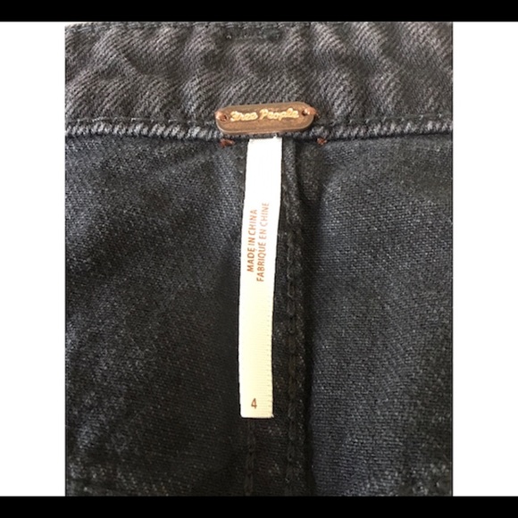 Free People Embellished Black Denim MiniSkirt Sz 4 - Picture 13 of 15
